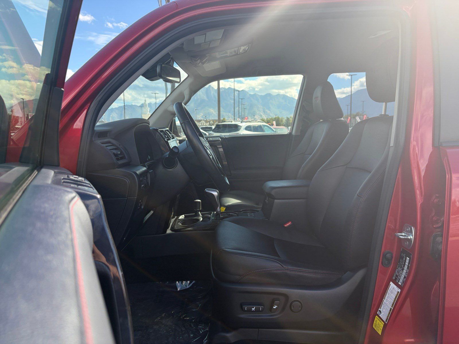Used 2023 Toyota 4Runner TRD Off-Road Premium AWD/4WD image 11