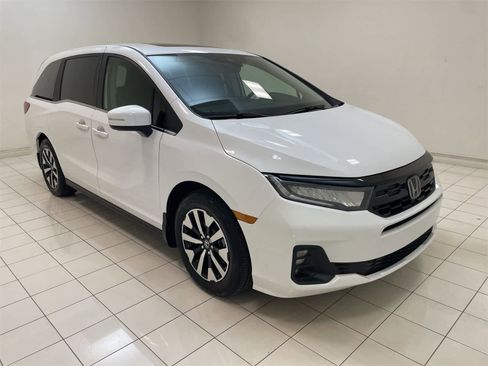Certified 2025 Honda Odyssey EX-L image 27