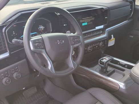 New 2026 Chevrolet Silverado 1500 LT Trail Boss w/ LT Trail Boss Premium Package AWD/4WD image 3