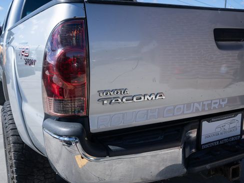 Used 2012 Toyota Tacoma 4x4 Double Cab w/ TRD Sport Upgrade Pkg image 7
