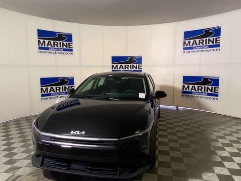 Used 2025 Kia K4 FWD image 5