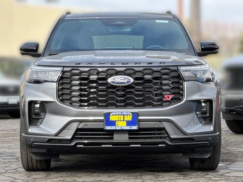 New 2026 Ford Explorer ST w/ Sun And Sound Package AWD/4WD image 10