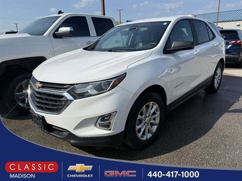 Used 2020 Chevrolet Equinox LS w/ LS Convenience Package FWD image 1