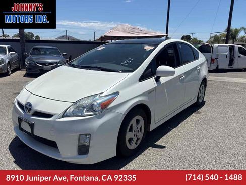 Used 2010 Toyota Prius Two FWD image 1