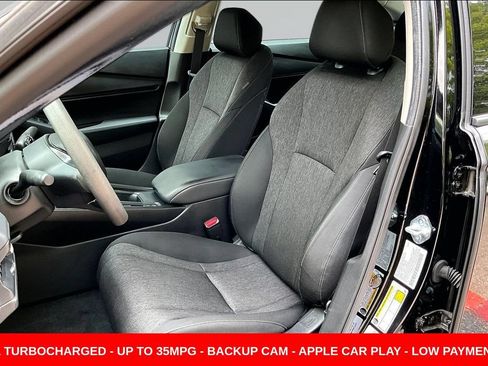 Certified 2025 Honda Accord SE image 20