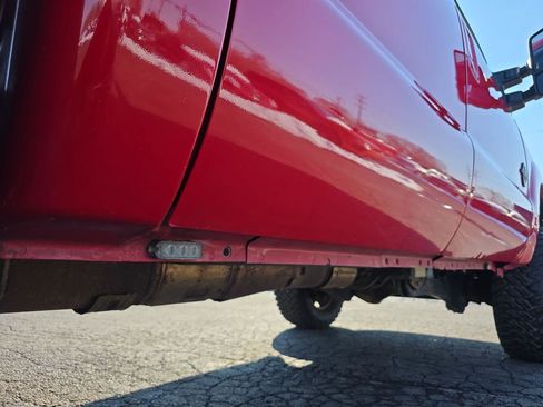 Used 2015 Ford F250 Lariat w/ Lariat Ultimate Package image 31