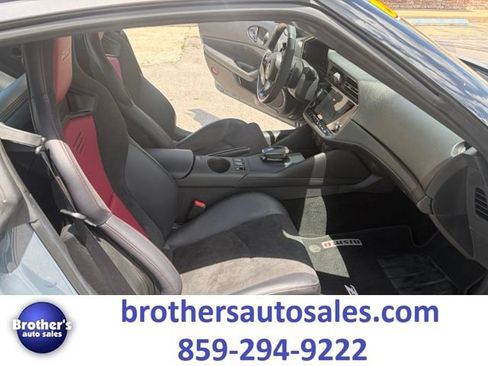 Used 2024 Nissan Z NISMO w/ Floor Mat Package RWD image 28