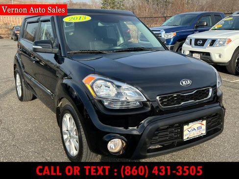 Used 2013 Kia Soul + image 4