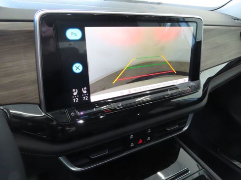 New 2025 Volkswagen Atlas SEL image 19