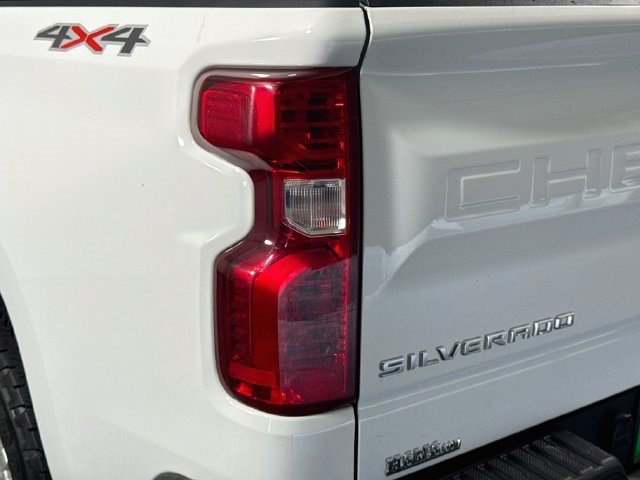 Used 2024 Chevrolet Silverado 1500 W/T w/ Trailering Package AWD/4WD image 34