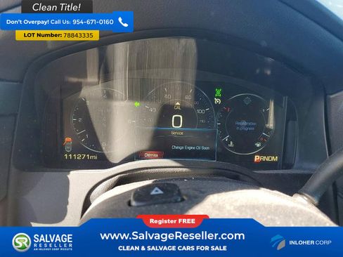 Used 2015 Cadillac Escalade Luxury image 4