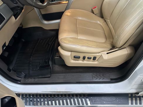 Used 2014 Ford F150 Lariat w/ Equipment Group 501A Mid image 24