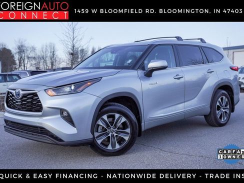 Used 2021 Toyota Highlander XLE FWD image 1