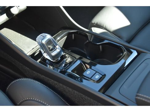 New 2026 Volvo XC40 B5 Plus w/ Protection Package Premier image 35