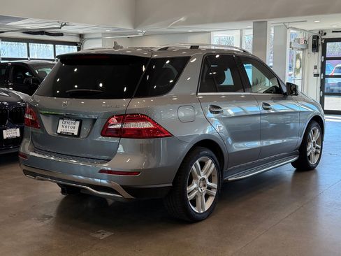 Used 2015 Mercedes-Benz ML 250 BlueTEC 4MATIC image 3