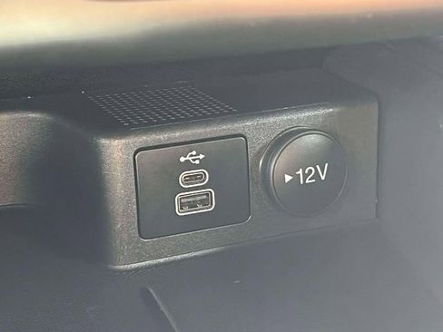 Used 2025 Ford Escape ST-Line FWD image 37