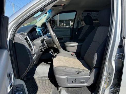 Used 2011 RAM 3500 SLT w/ Protection Group AWD/4WD image 19