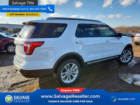 Used 2019 Ford Explorer XLT w/ Equipment Group 202A image 4