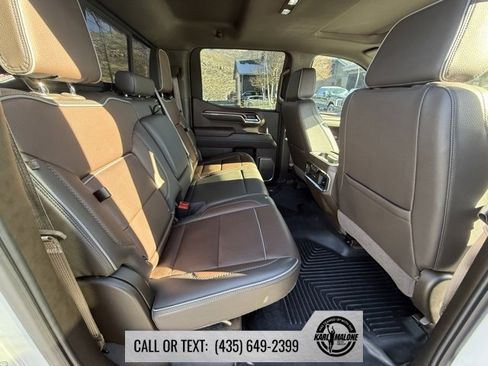 Used 2024 GMC Sierra 1500 Denali w/ Denali Reserve Package image 10
