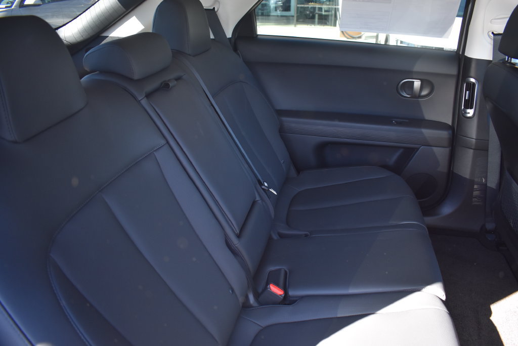New 2026 Hyundai Ioniq 5 SEL RWD image 14