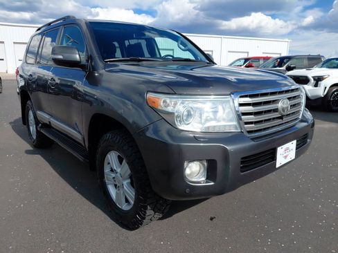 Used 2013 Toyota Land Cruiser AWD/4WD image 1