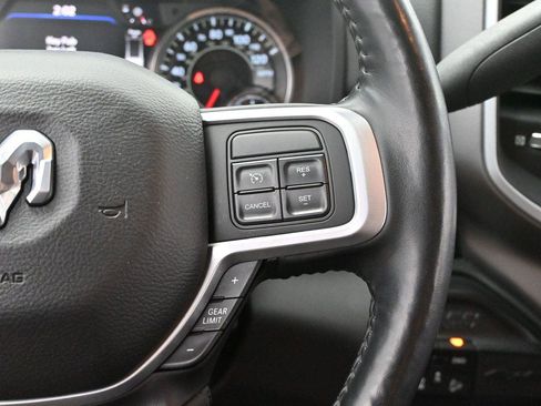 Used 2020 RAM 2500 Big Horn w/ Level 2 Equipment Group AWD/4WD image 15