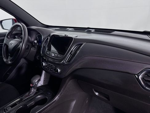 Used 2022 Chevrolet Equinox RS w/ Infotainment Package FWD image 43