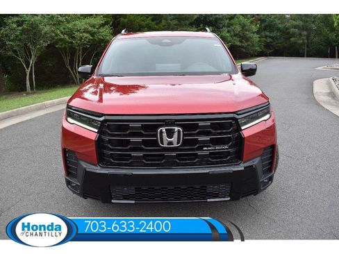 New 2026 Honda Pilot Black Edition image 2