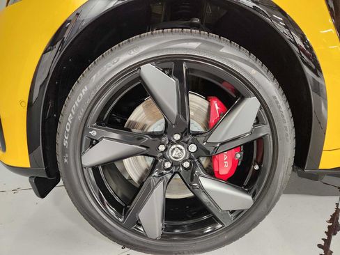 New 2026 Jaguar F-PACE SVR 575 Edition AWD/4WD image 8