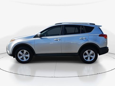 Used 2014 Toyota RAV4 XLE image 8