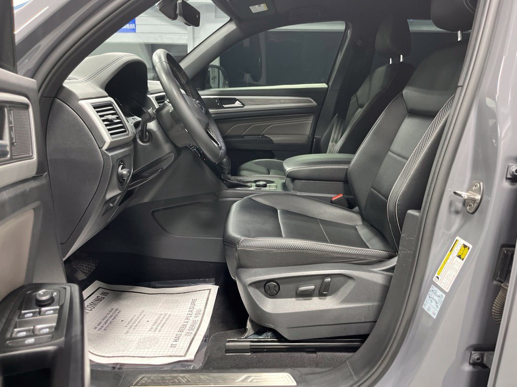 Used 2021 Volkswagen Atlas Cross Sport SE AWD/4WD image 11