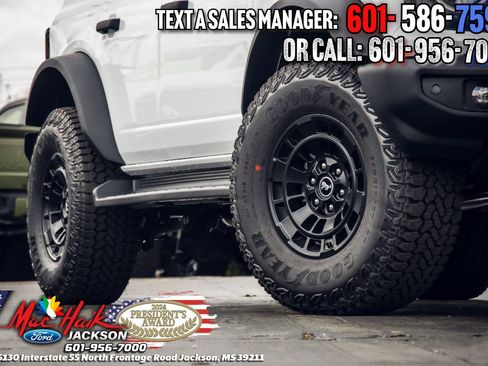 New 2026 Ford Bronco Outer Banks w/ Sasquatch Package image 30