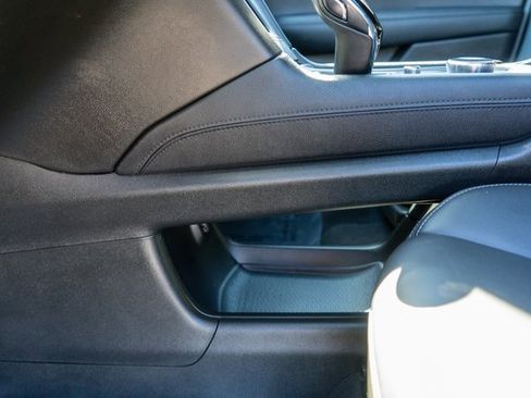 Used 2024 Cadillac XT6 Sport image 27