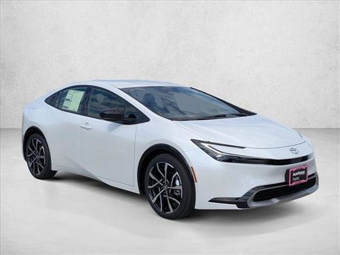 New 2026 Toyota Prius Plug-In Hybrid image 7