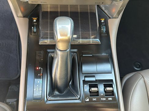 Used 2021 Lexus GX 460 Premium image 21