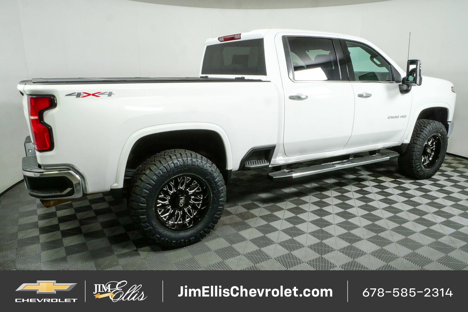 Used 2026 Chevrolet Silverado 2500 LTZ AWD/4WD image 2