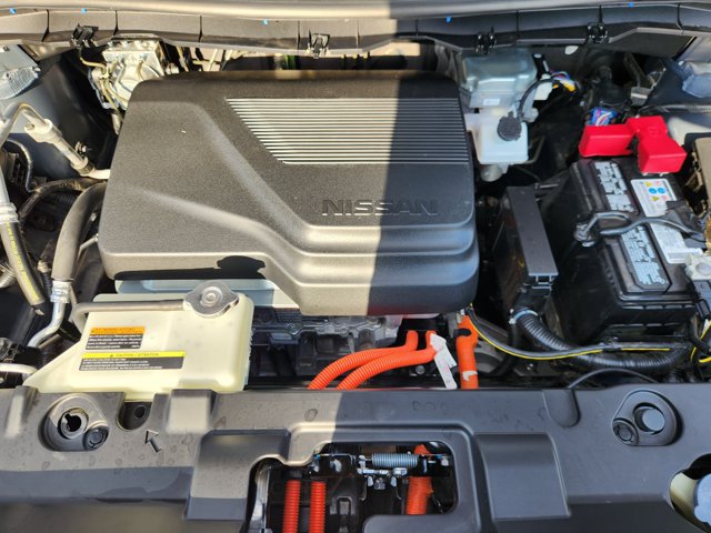 Certified 2025 Nissan Leaf S FWD image 17