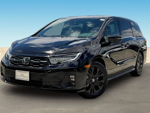 Used 2026 Honda Odyssey Sport-L image 3
