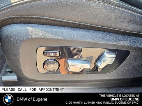 Used 2019 BMW X7 xDrive40i w/ Premium Package AWD/4WD image 31