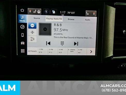 Used 2023 Chrysler Voyager LX FWD image 40