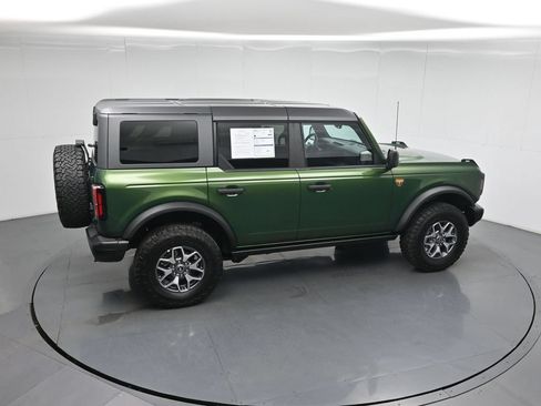 Certified 2025 Ford Bronco Badlands AWD/4WD image 40