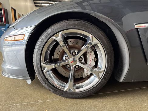 Used 2010 Chevrolet Corvette Grand Sport w/ Preferred Equipment Group image 43