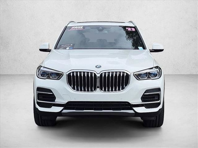 Certified 2023 BMW X5 xDrive45e w/ Executive Package AWD/4WD image 2