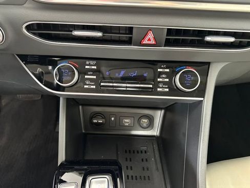 Used 2023 Hyundai Sonata SEL w/ Cargo Package image 23