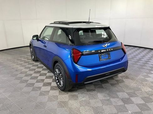 New 2026 MINI Cooper 2-Door Hardtop FWD image 4