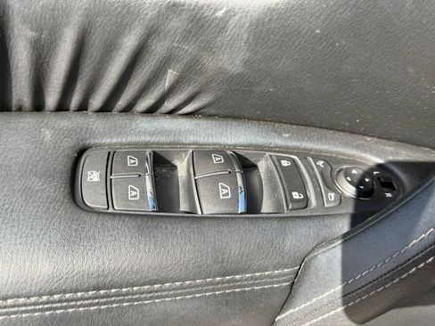 Used 2019 Nissan Armada Platinum w/ Captain's Chairs Package image 19