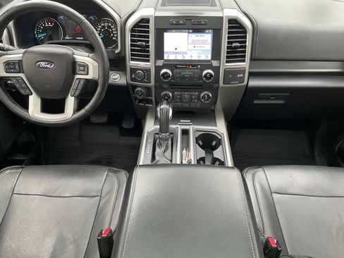 Used 2017 Ford F150 Lariat w/ Equipment Group 502A Luxury AWD/4WD image 3