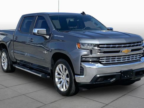 Used 2020 Chevrolet Silverado 1500 LT w/ Texas Edition RWD image 3