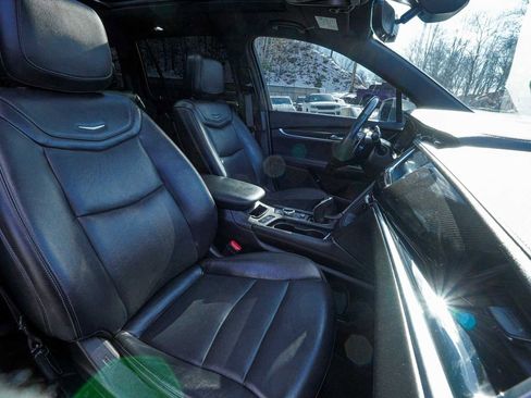 Used 2020 Cadillac XT6 Sport image 44