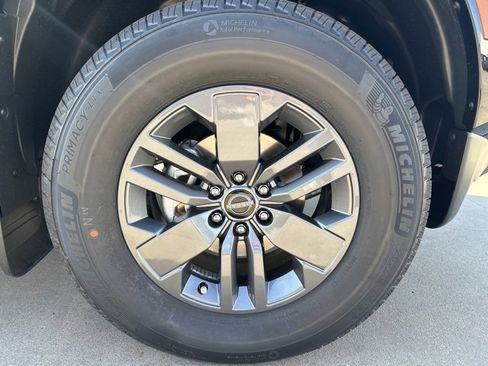 New 2026 Nissan Frontier SV w/ SV Convenience Package image 4